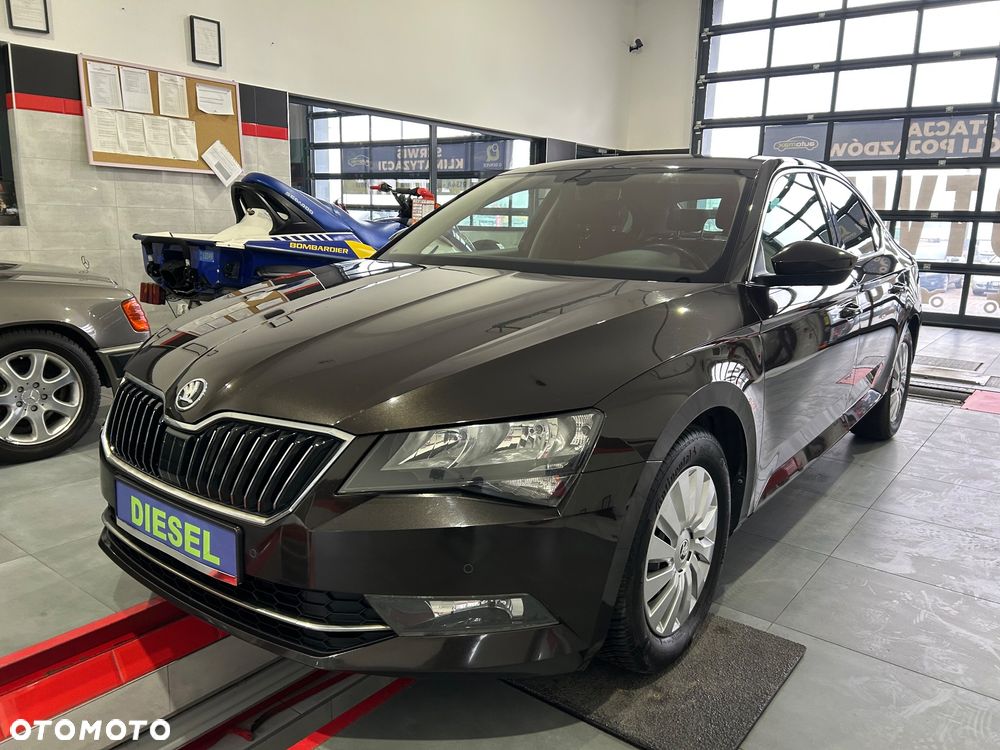 Skoda Superb 1.6 TDI GreenLine - 1