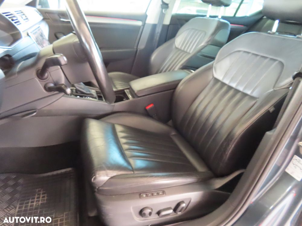 Skoda Superb 2.0 TDI 4X4 DSG Style - 10
