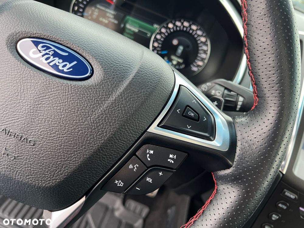 Ford Edge 2.0 EcoBlue Bi-Turbo 4x4 ST-LINE - 24