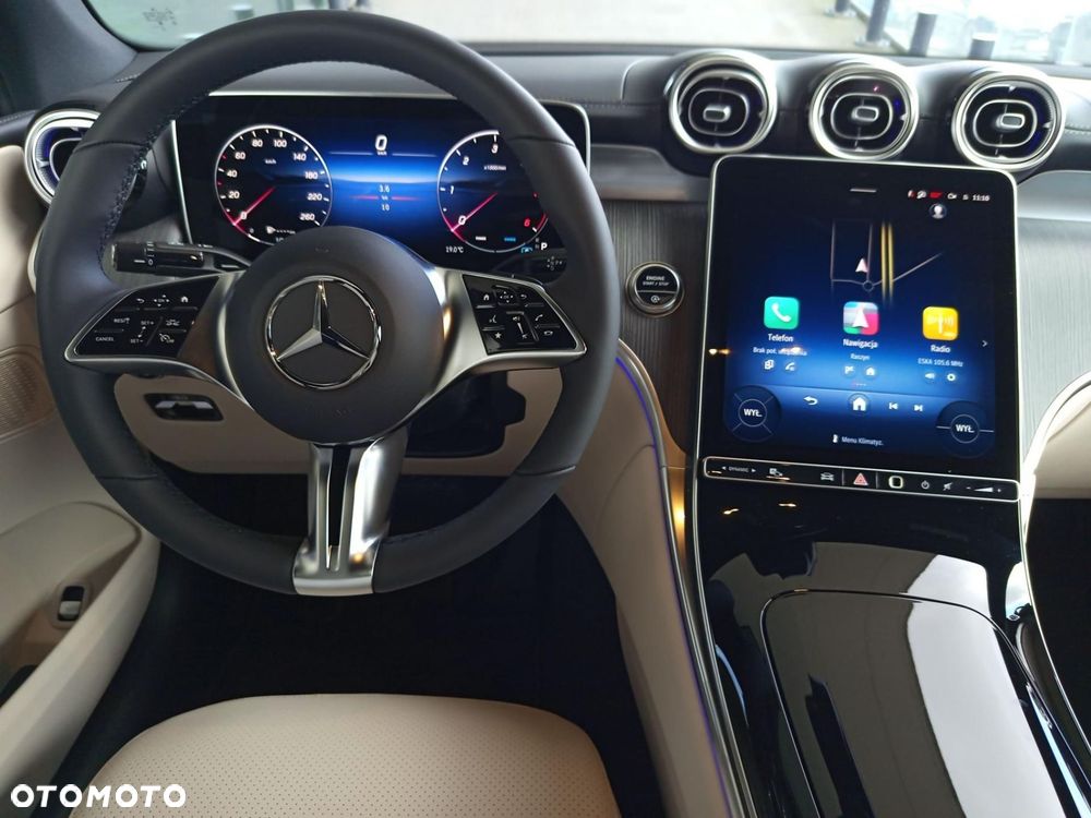 Mercedes-Benz GLC - 18