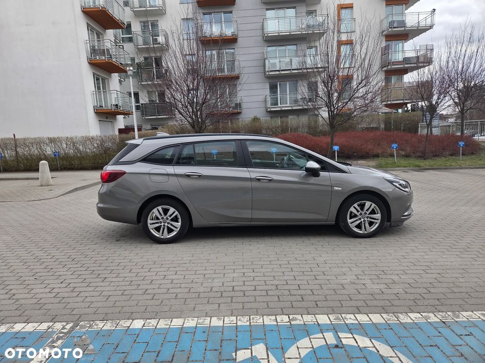 Opel Astra 1.6 CDTI Essentia S&S - 4
