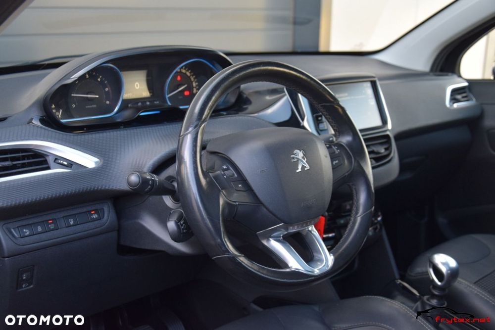 Peugeot 2008 - 18