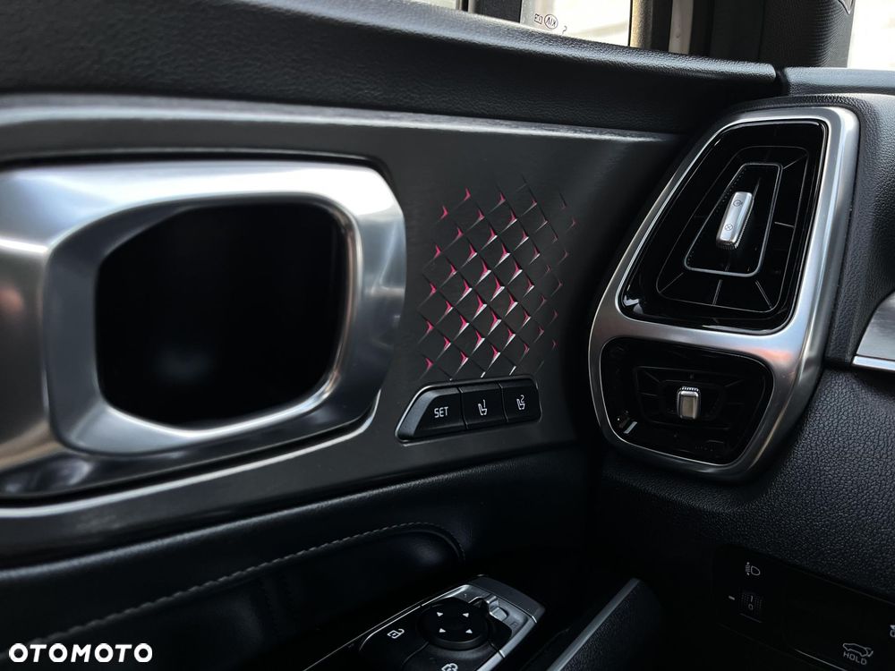 Kia Sorento 2.2 CRDi Prestige Line 4WD DCT 7os - 17