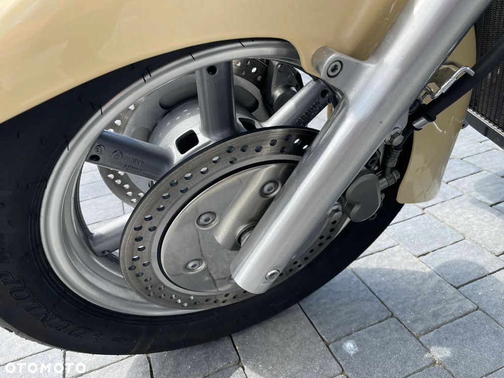 Yamaha Royal Star - 24