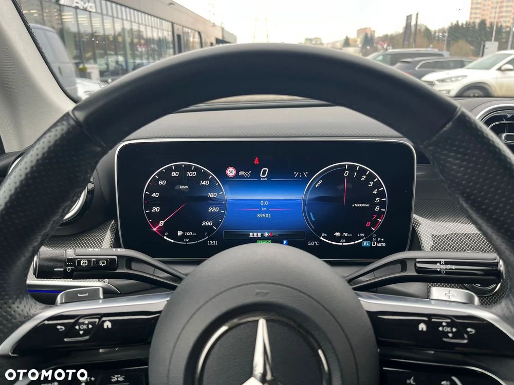 Mercedes-Benz GLC 300 e PHEV 4-Matic AMG Line - 10