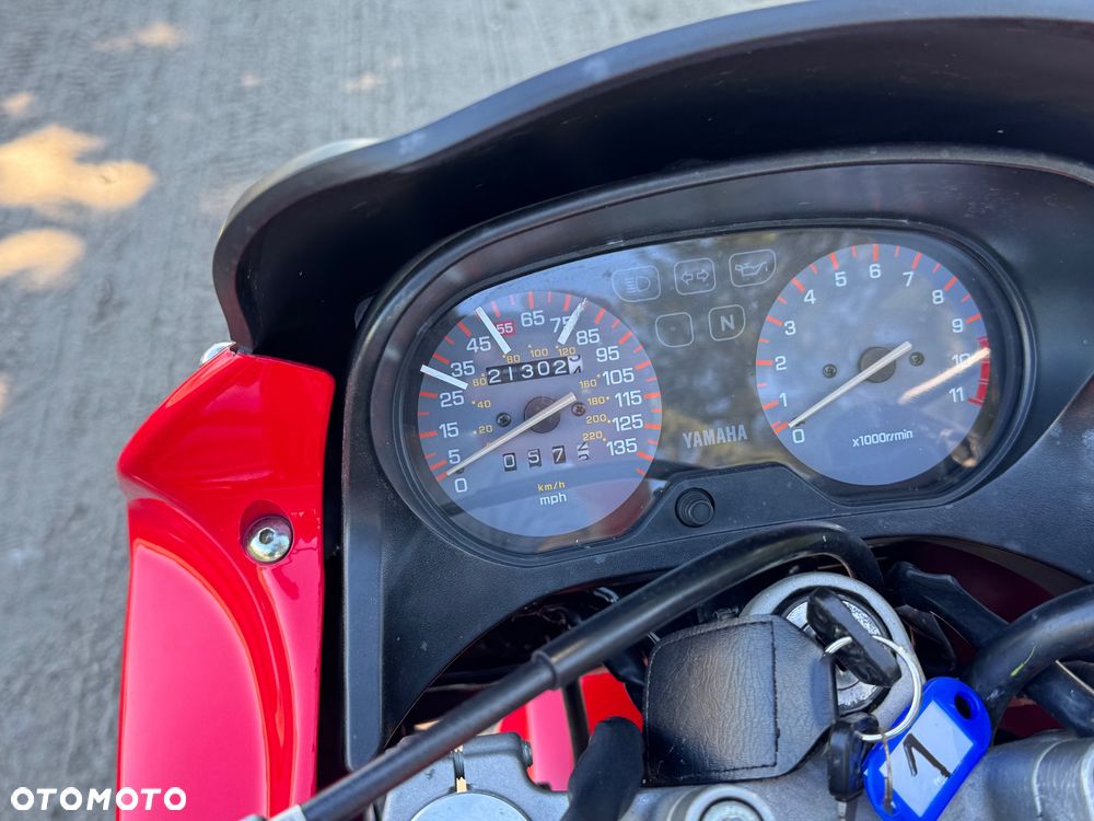 Yamaha XJ - 8