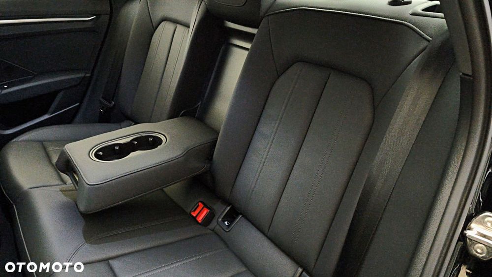 Audi A3 Limousine 35 TFSI mHEV S tronic - 13