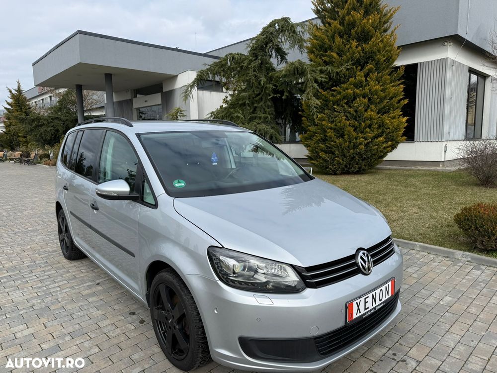 Volkswagen Touran 1.6 TDI DPF Highline - 4