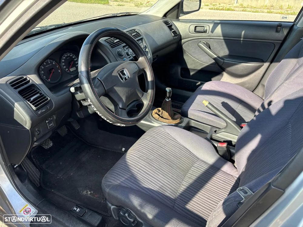 Honda Civic 1.4i S - 9