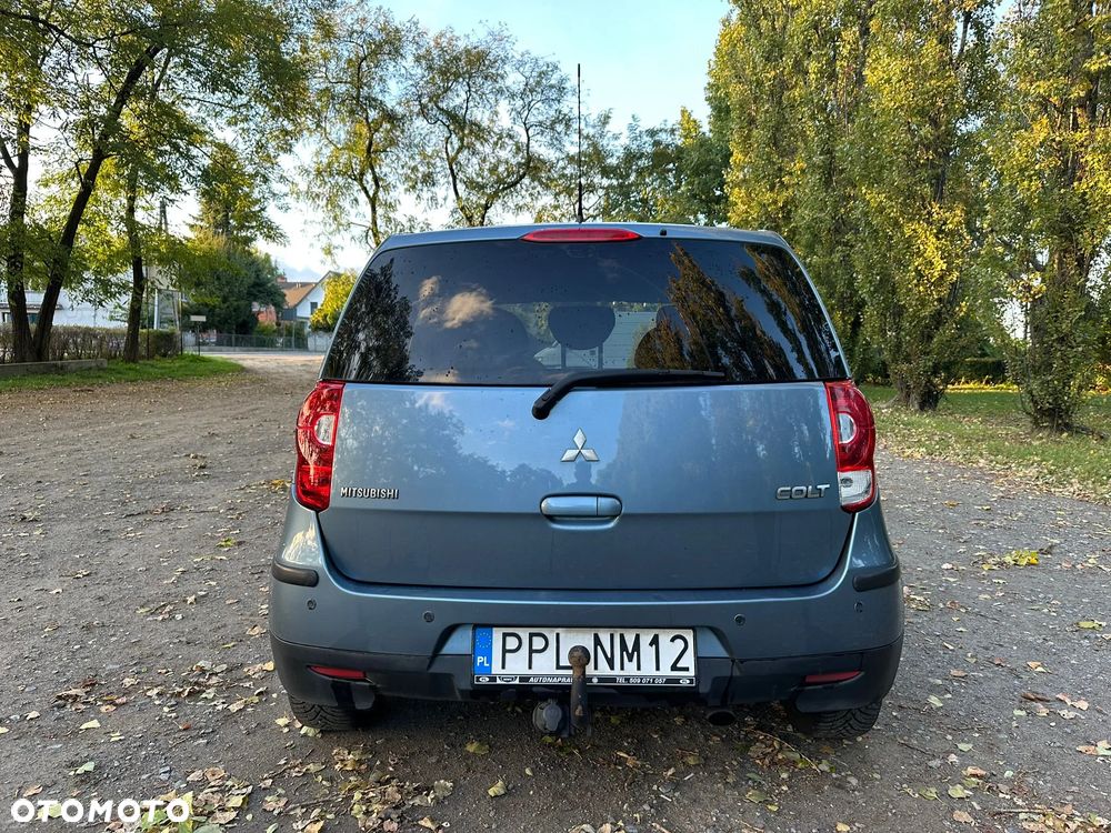 Mitsubishi Colt 1.1 Invite - 3