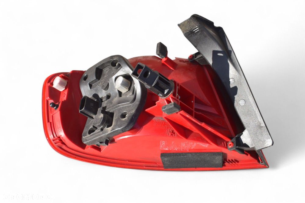 Lampa Prawy Tył AUDI A4 B8 SEDAN EU 8K5945096B - 7