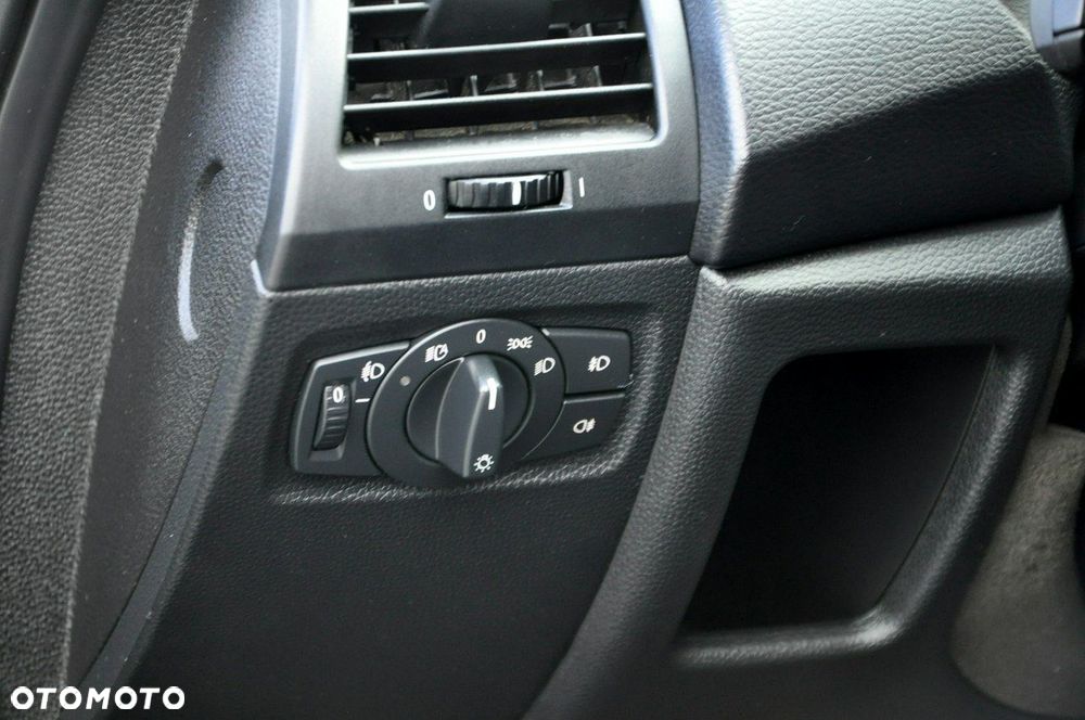 BMW Seria 1 - 36