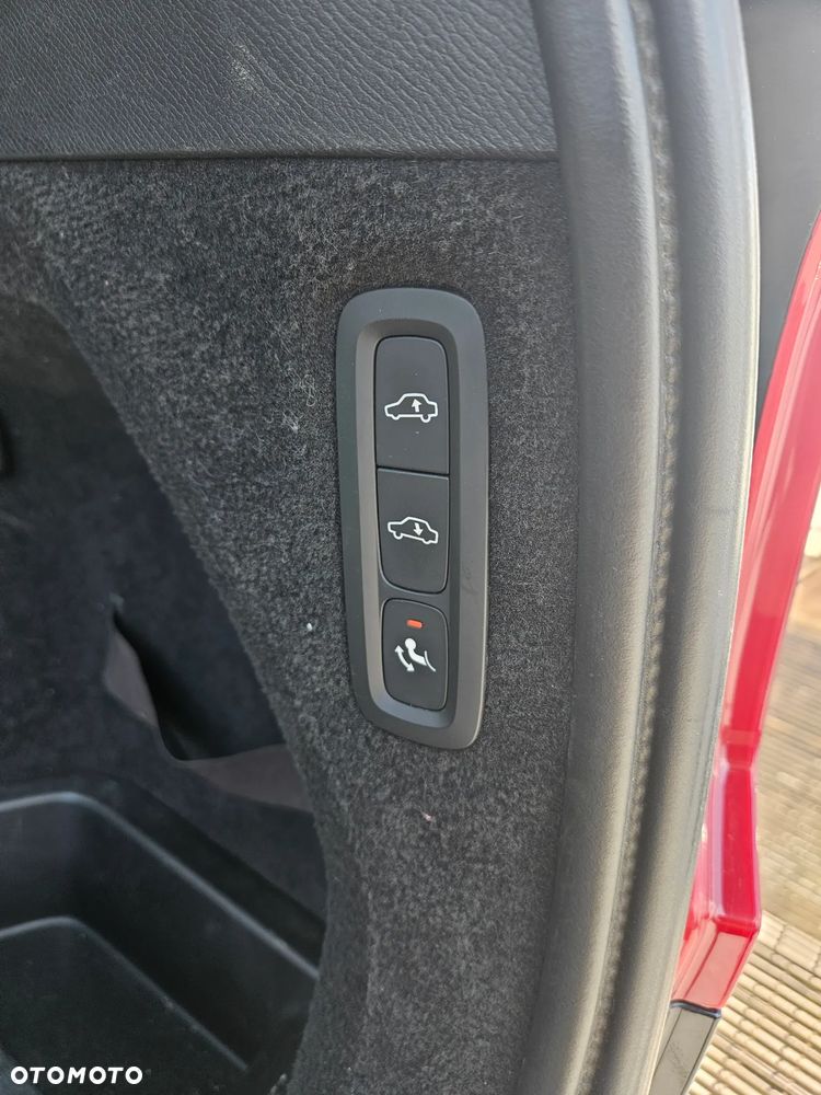 Volvo XC 90 D5 AWD Inscription 7os - 4