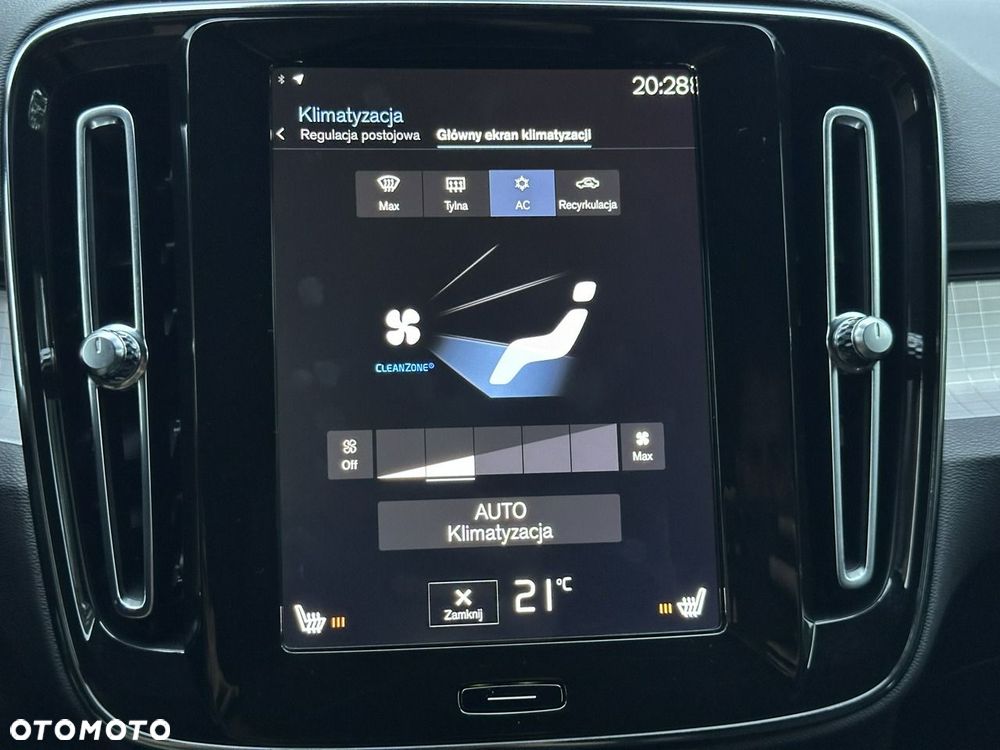 Volvo XC 40 - 26
