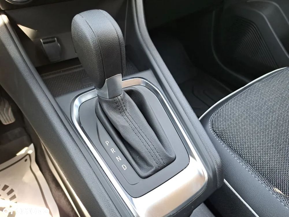 Renault Captur 1.3 TCe mHEV Techno EDC - 21