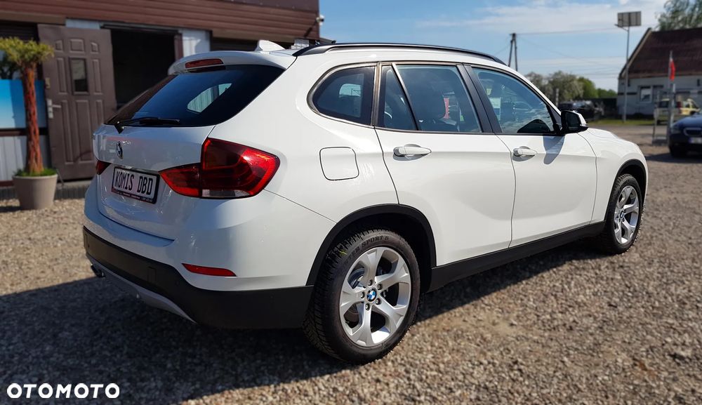 BMW X1 xDrive20d Sport Line - 13