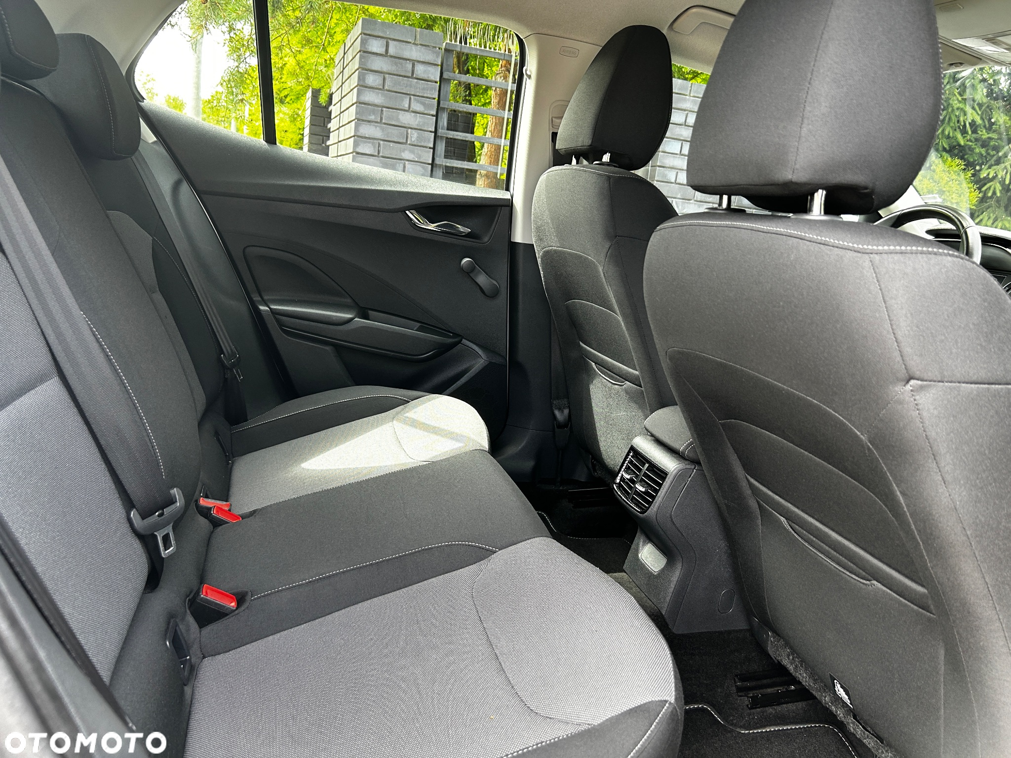 Skoda Fabia 1.0 TSI Monte Carlo - 27