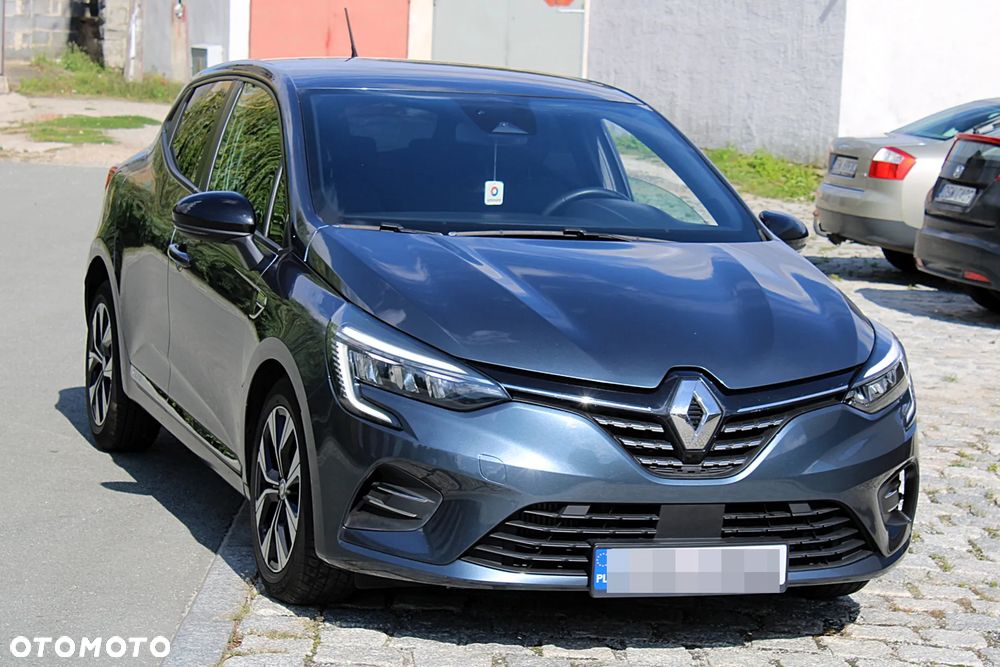 Renault Clio - 2