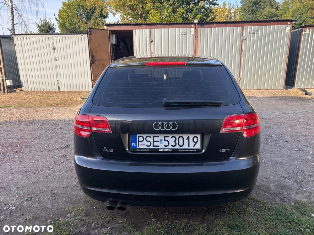 Audi A3 Sportback 1.8 TFSI Ambition - 12