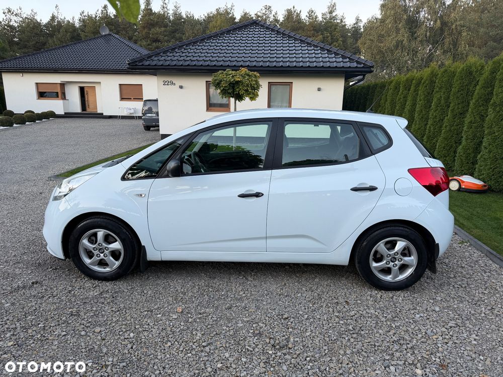 Kia Venga - 6
