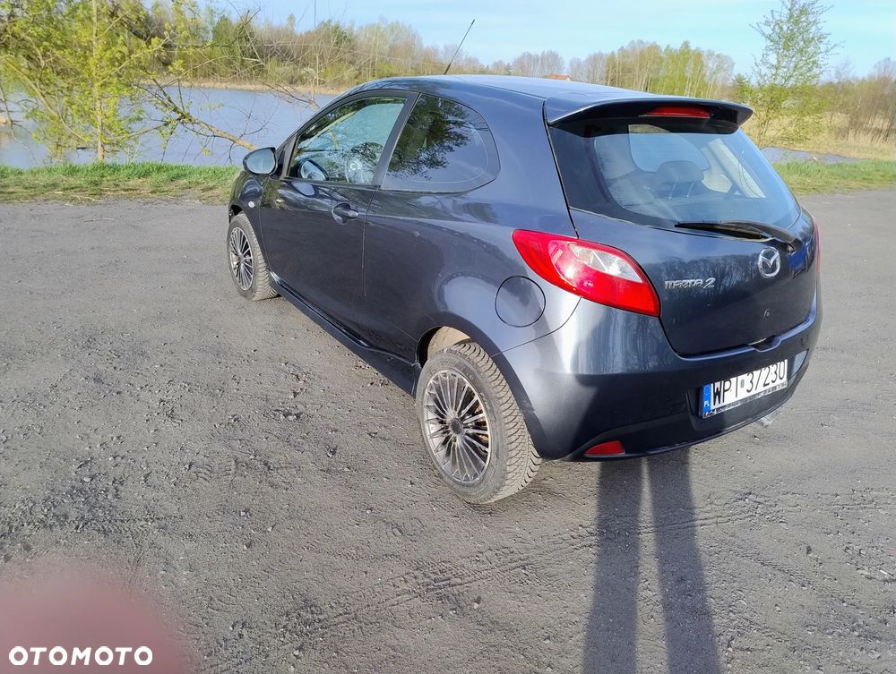 Mazda 2 - 3