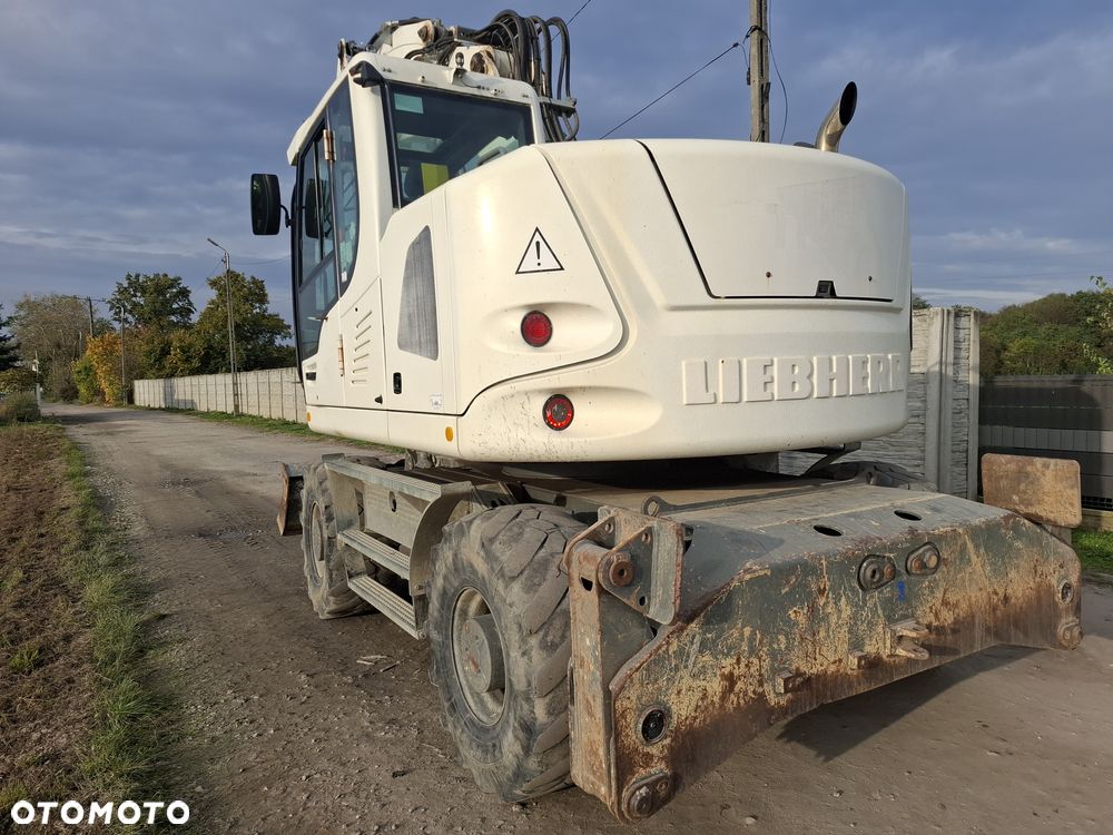 Liebherr A914 COMPACT - 10