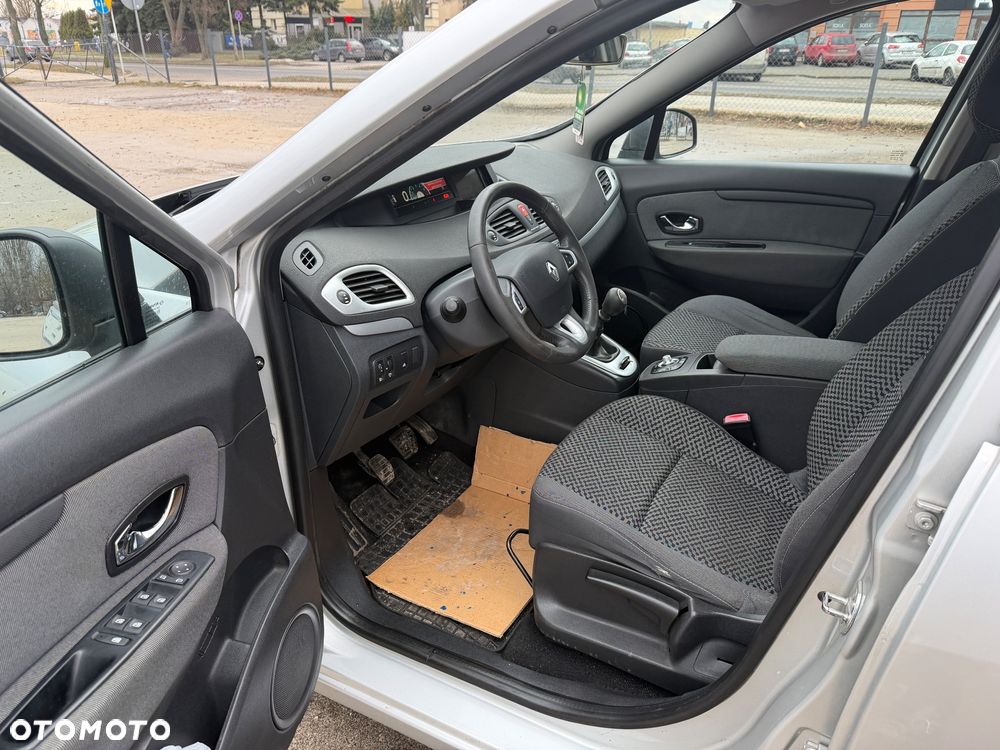 Renault Scenic Energy dCi 110 Start & Stop Dynamique - 17