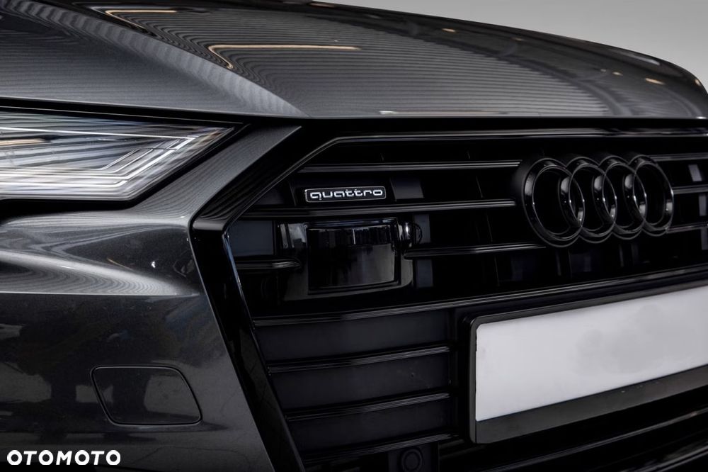 Audi A6 Avant e-tron - 12
