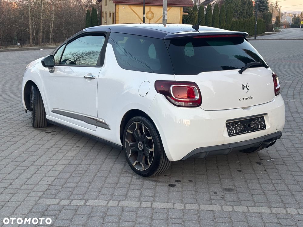 Citroën DS3 THP 155 SportChic - 11