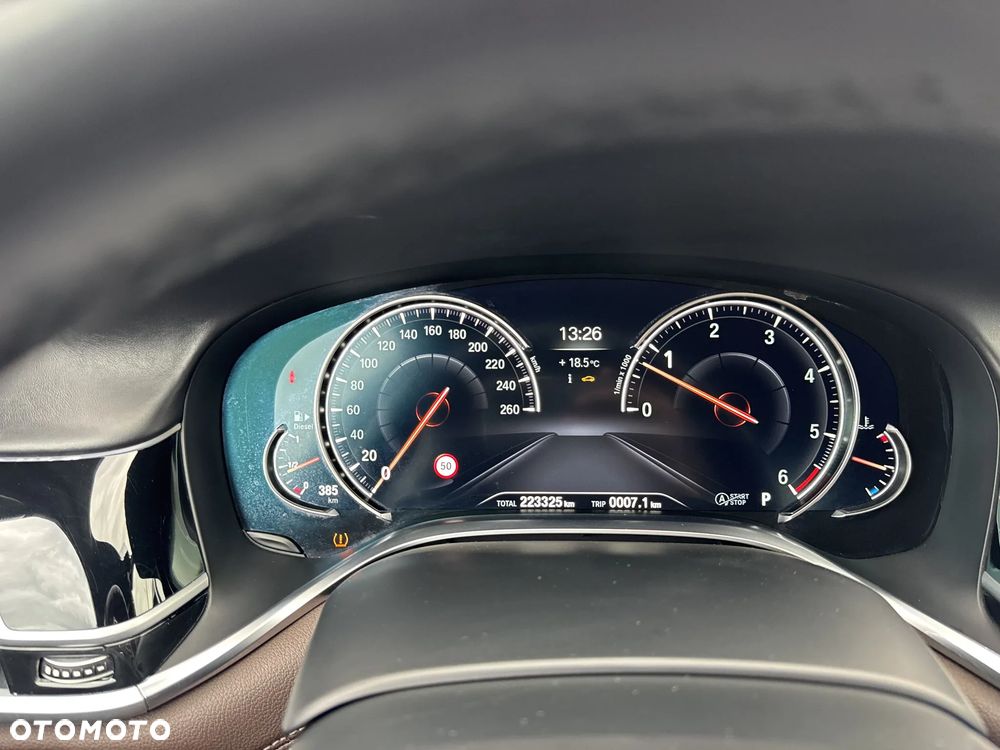BMW Seria 7 750d xDrive sport - 15