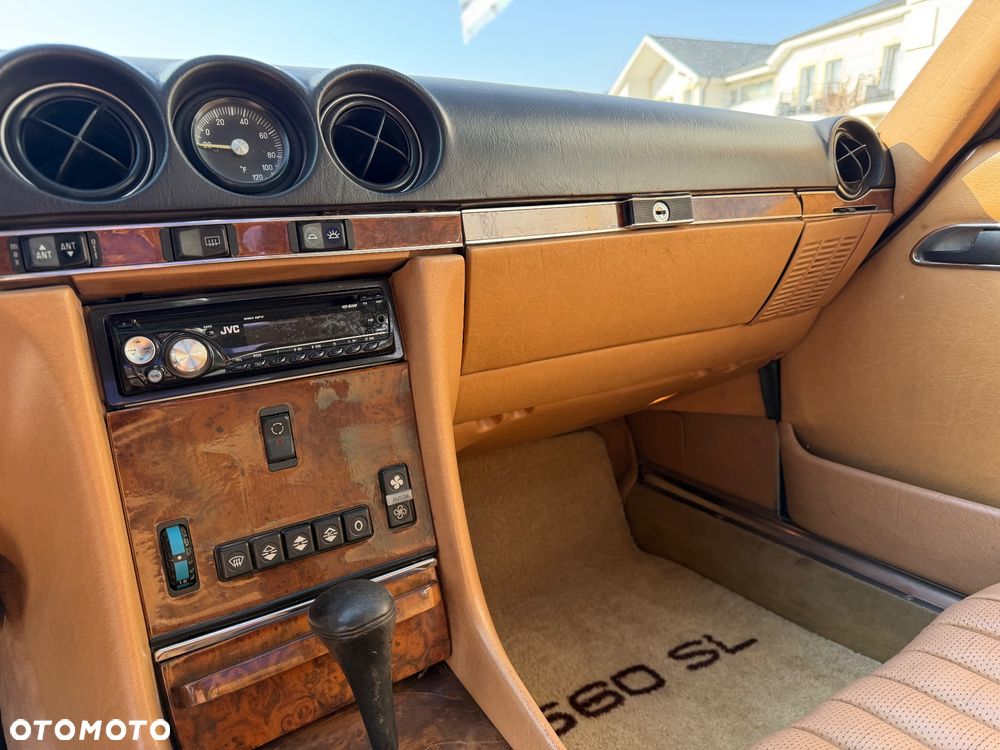 Mercedes-Benz SL - 12