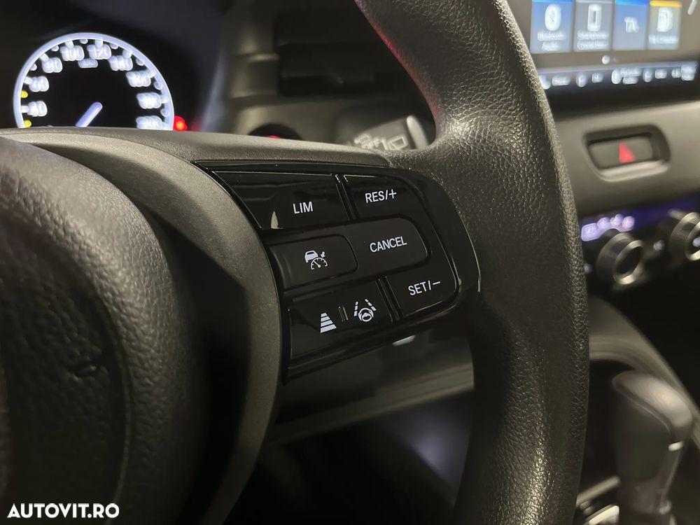 Honda HR-V 1.5 i-VTEC 4x2 CVT Elegance - 17
