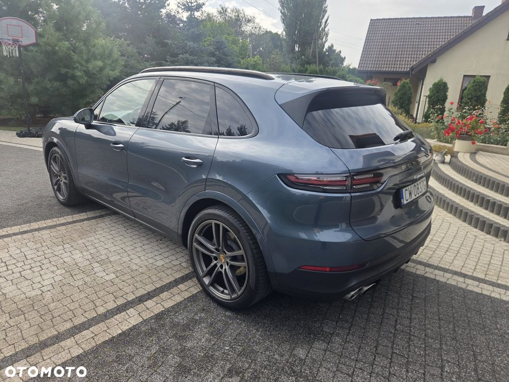Porsche Cayenne S - 9