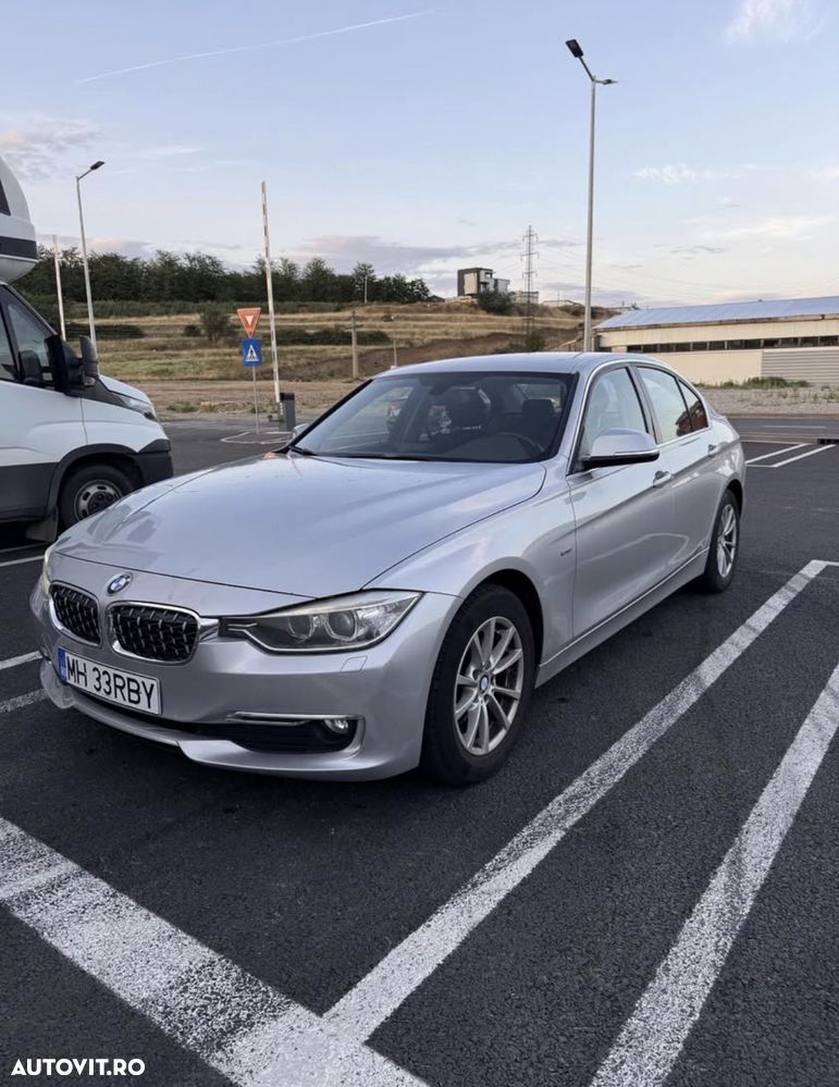 BMW Seria 3 320d Aut. Luxury Line - 1