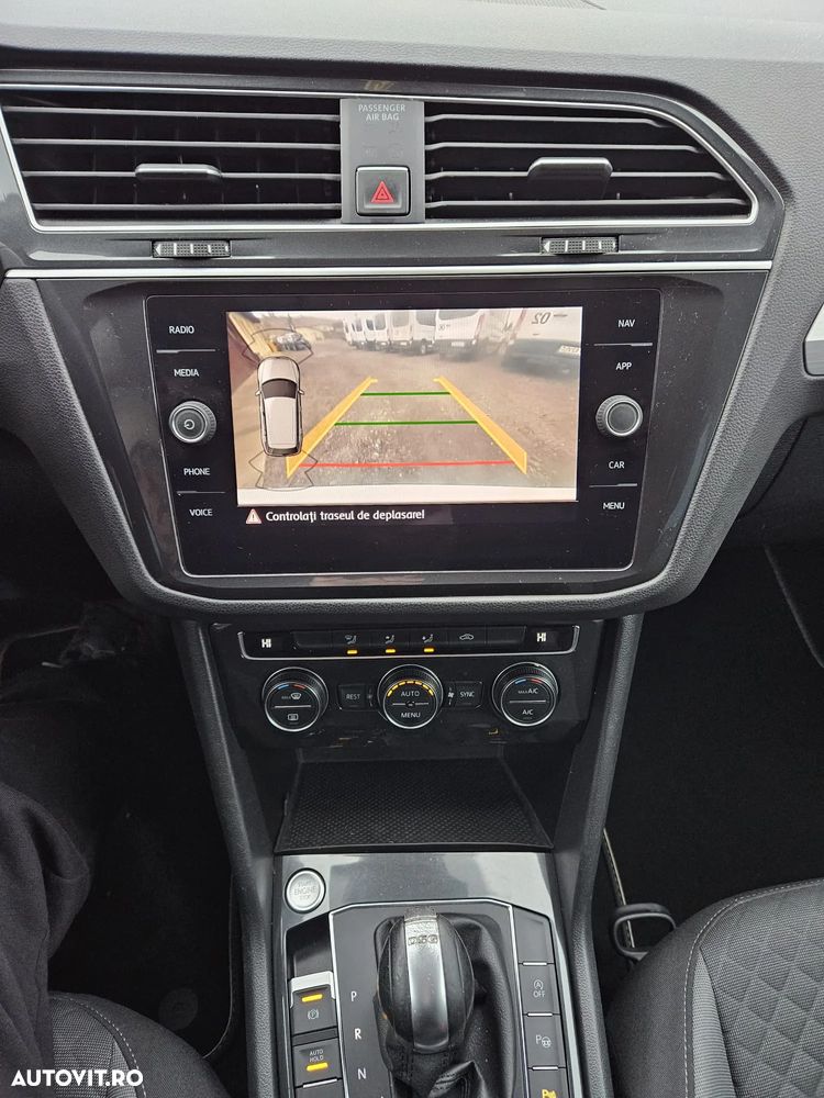 Volkswagen Tiguan 2.0 TDI SCR (BlueMotion Technology) DSG Comfortline - 12