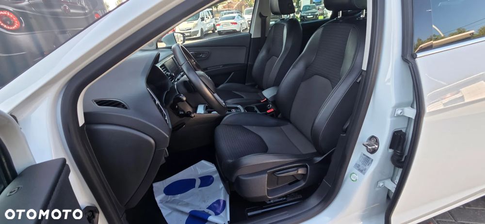 Seat Leon 2.0 TDI DSG Xcellence - 32