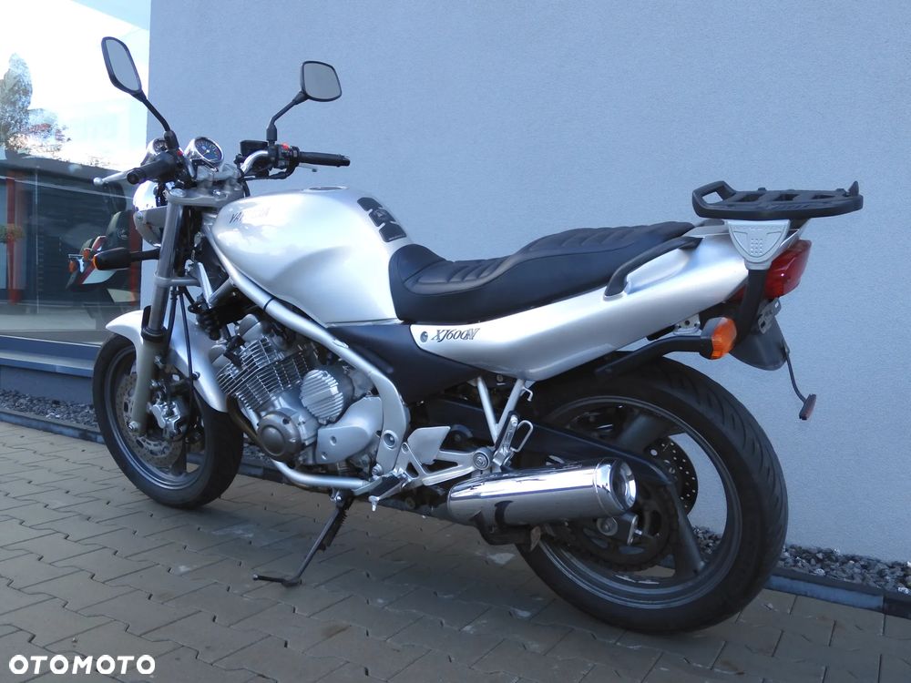 Yamaha XJ - 22