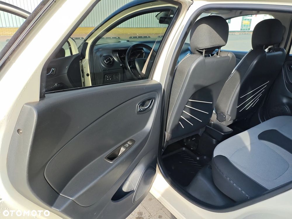 Renault Captur 1.2 TCe Intens EDC - 20