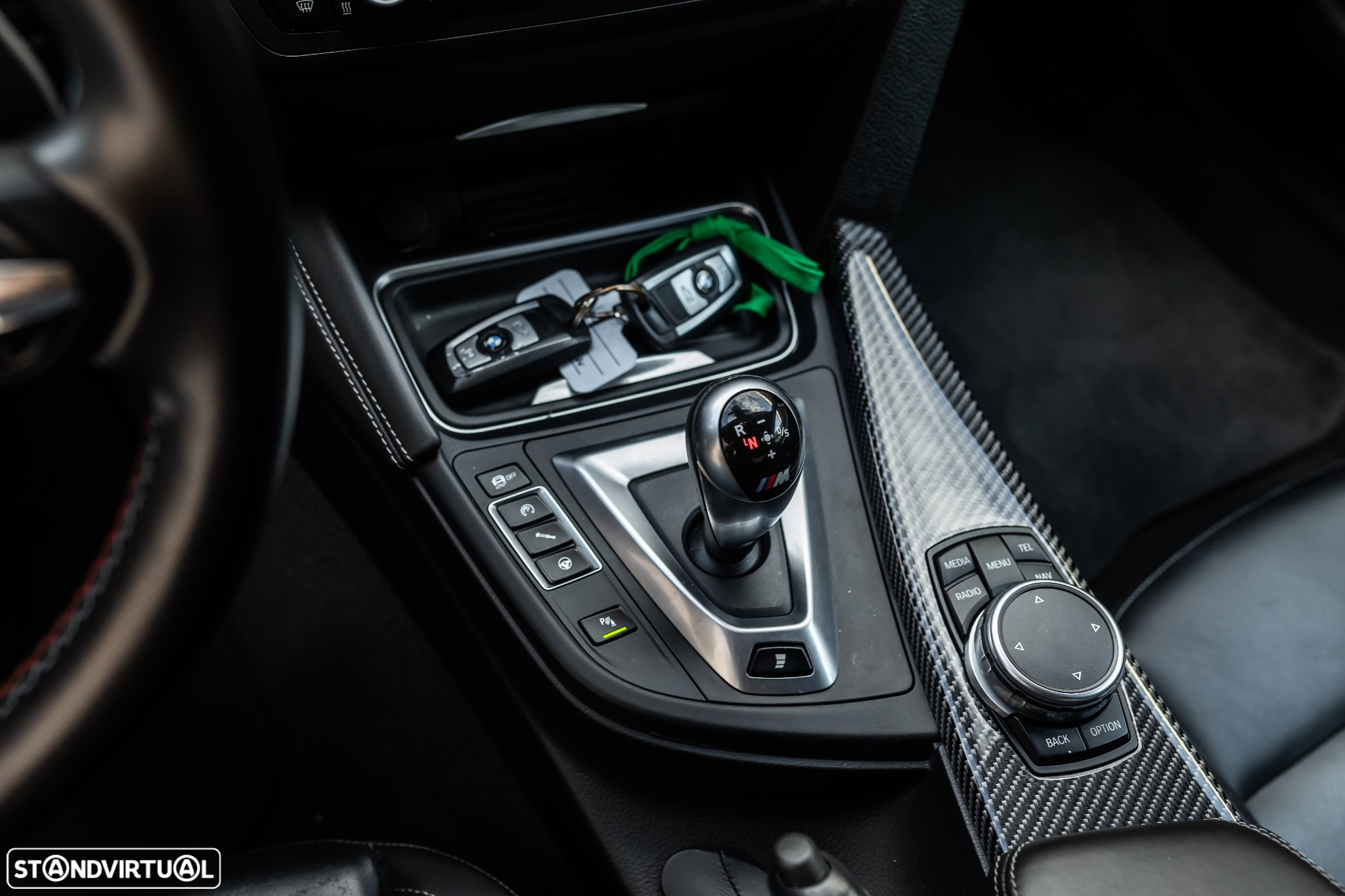 BMW M4 Coupe DKG - 23