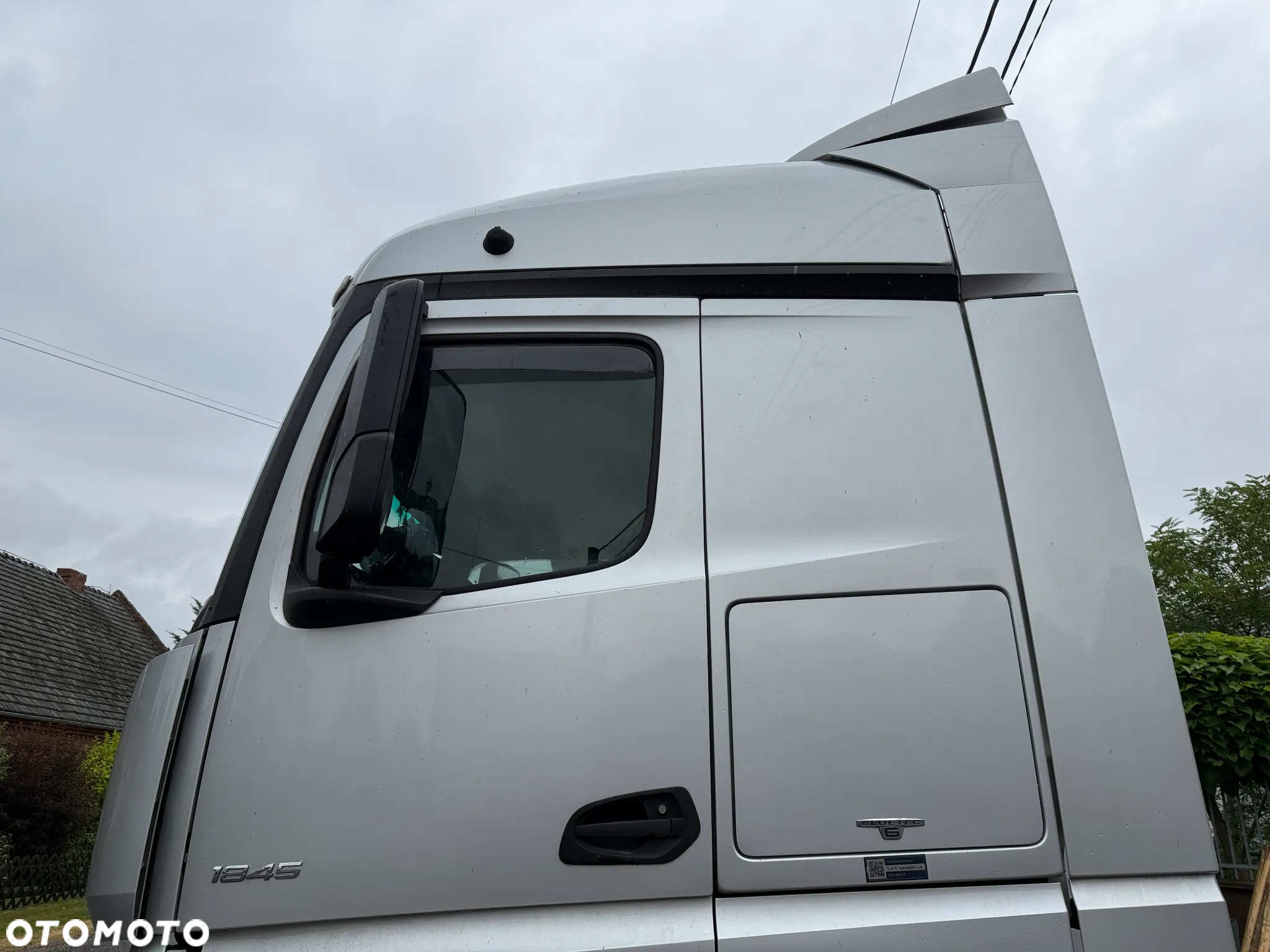 Mercedes-Benz Actros - 10