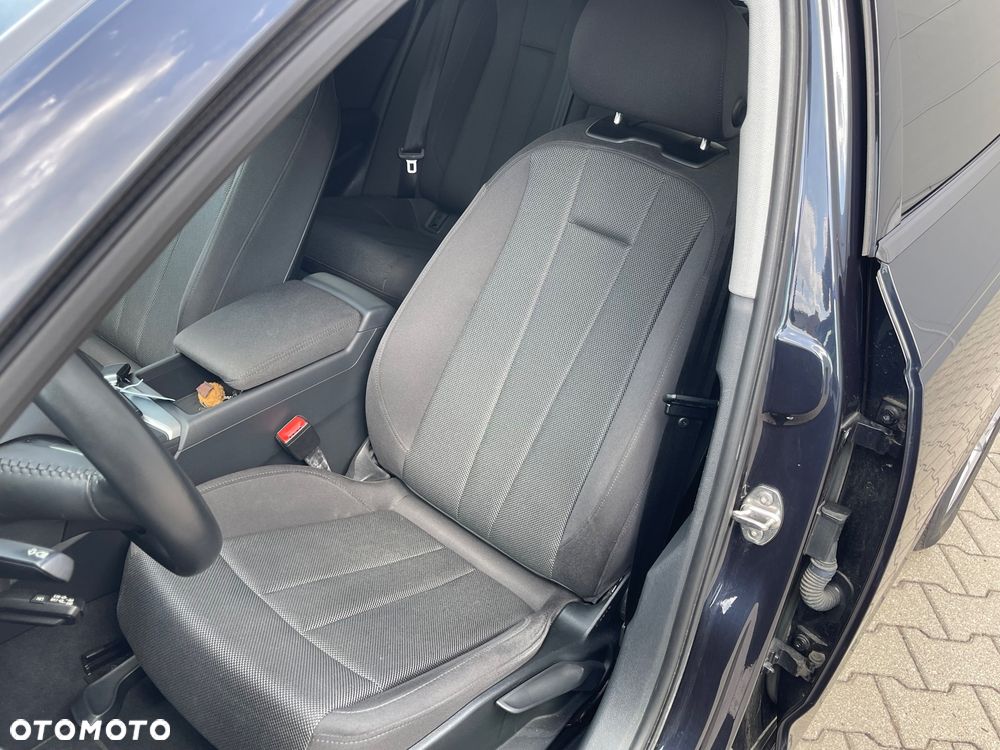 Audi A4 Avant - 14