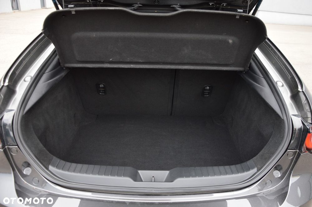 Mazda 3 2.0 mHEV Exclusive-Line - 17