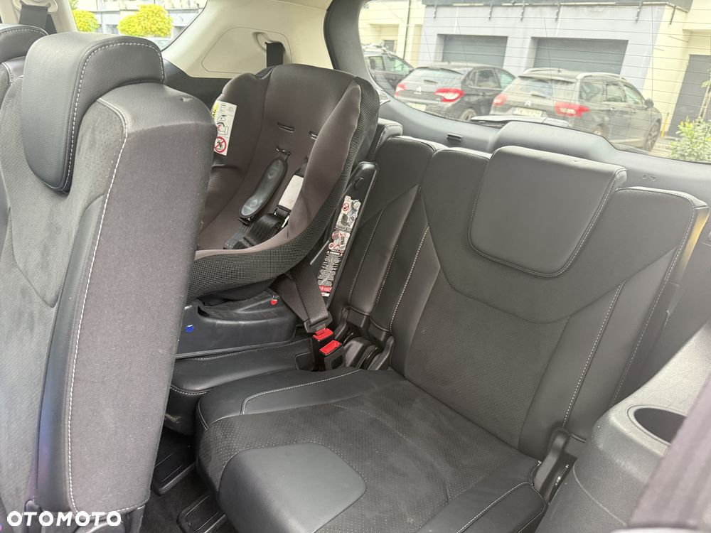 Ford S-Max 2.0 TDCi 4WD Titanium PowerShift - 21