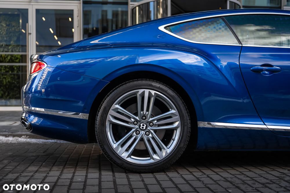 Bentley Continental GT - 8