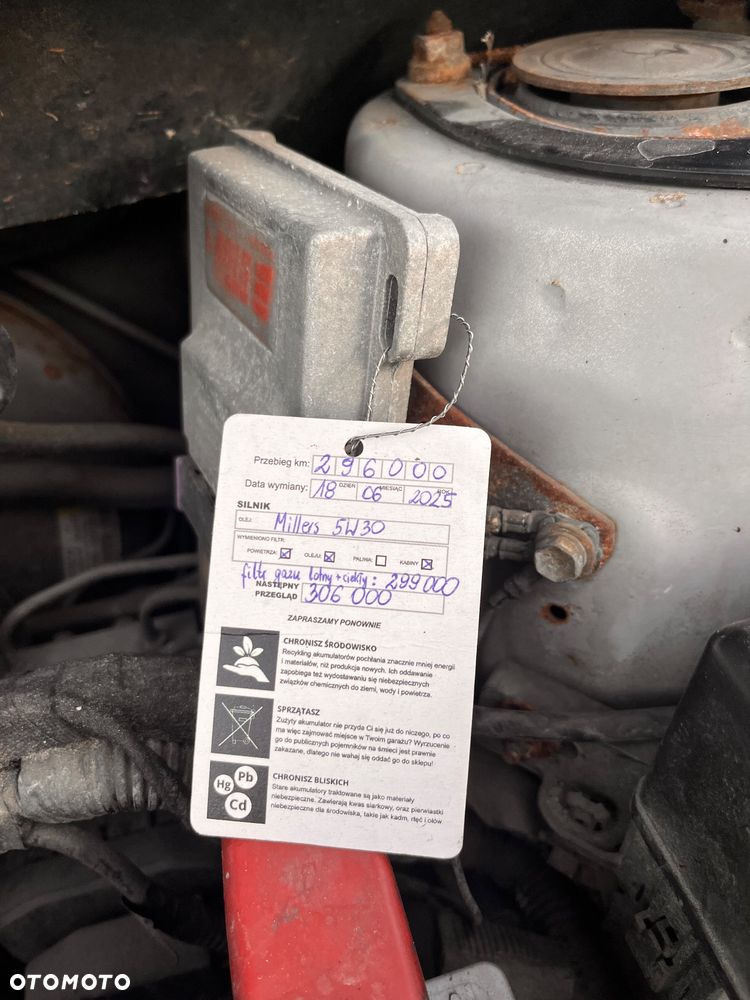 Toyota Yaris 1.3 - 11