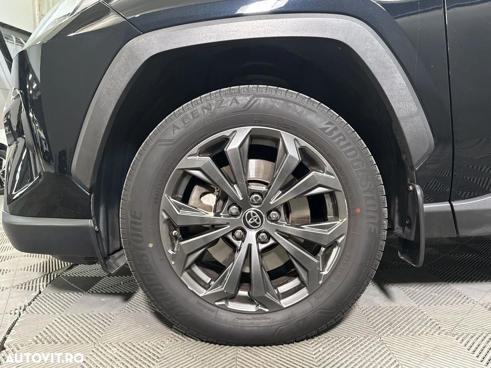 Toyota RAV4 - 14