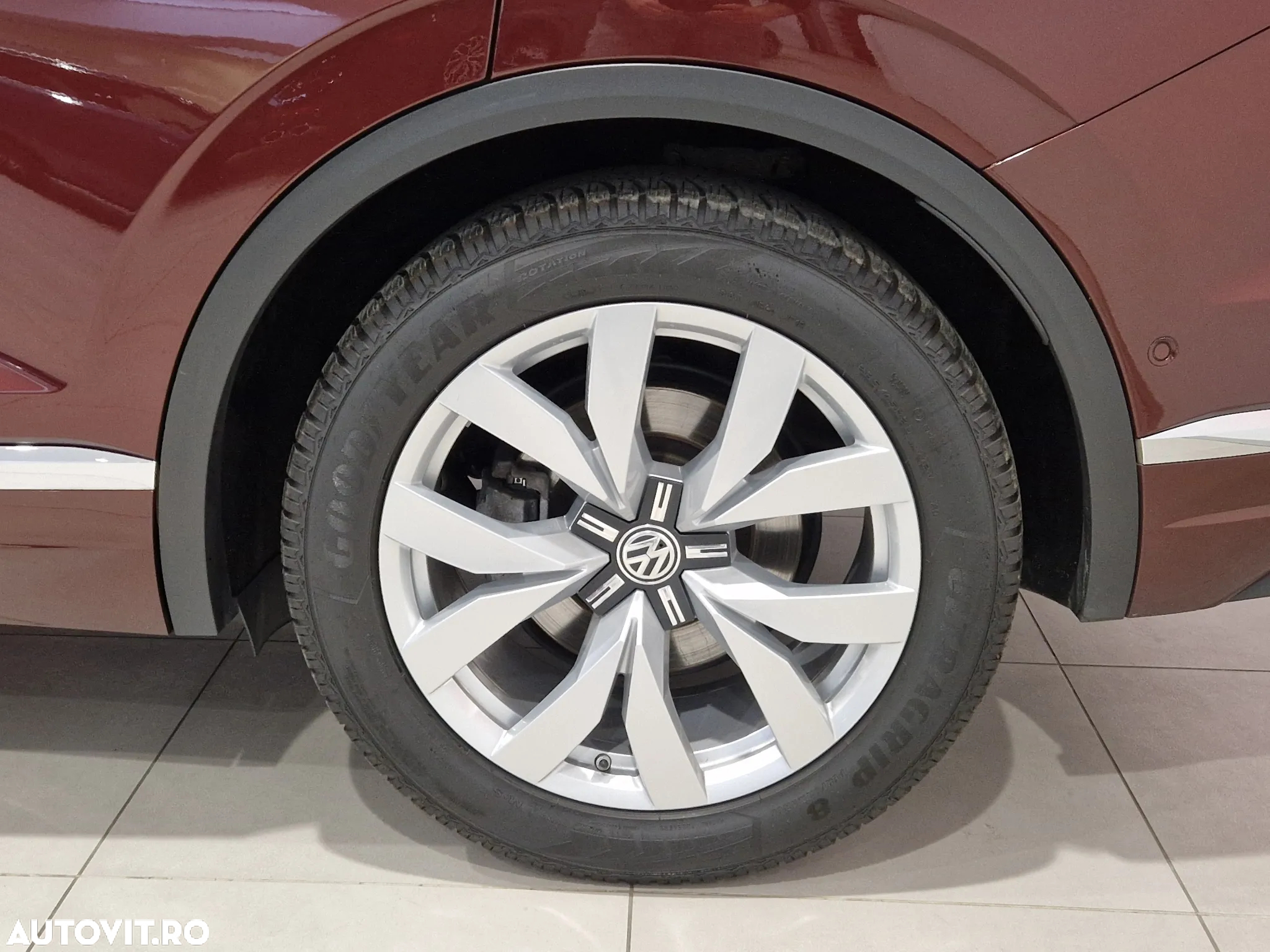 Volkswagen Touareg - 10