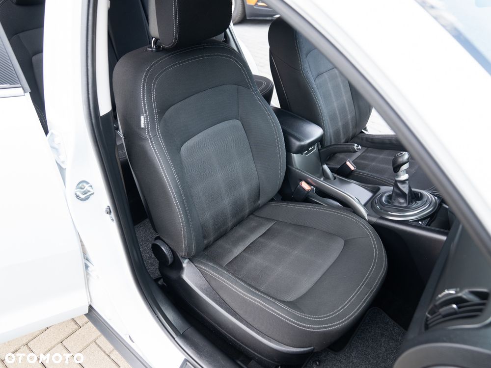 Kia Sportage 1.6 GDI Business Line 2WD - 26