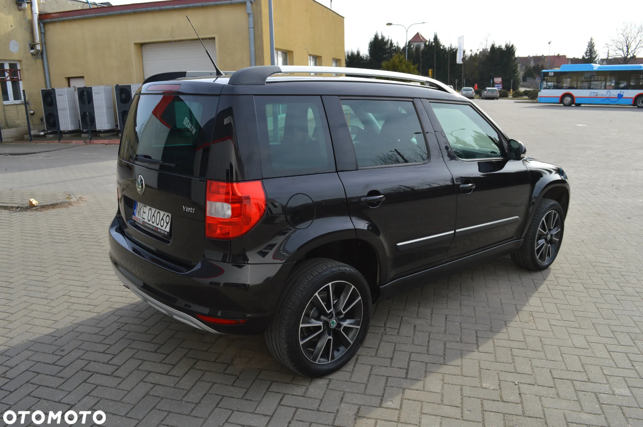 Skoda Yeti 2.0 TDI 4x4 Active PLUS EDITION - 8