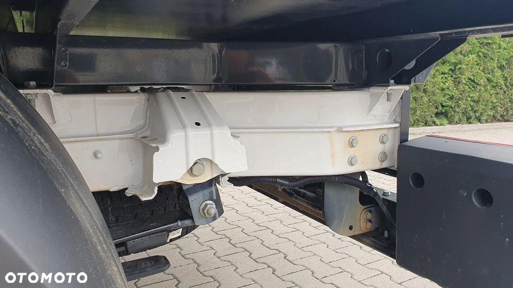 Volkswagen Crafter - 17